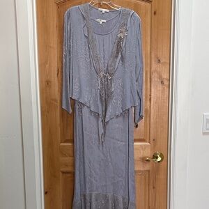 Spencer Alexis Chic Lilac Maxi Dress with Floral Accents